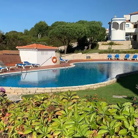 Golf, & Pool House Amoreira (Leiria)